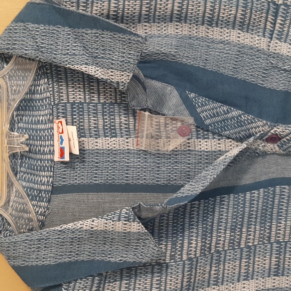 Women"s XL Light Blue Striped V Neck Shirt With Half Button Up Front - Picture 5 of 13